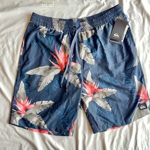 New Quicksilver L Lined Swim Shorts Truncks Board shorts NWT recycled material